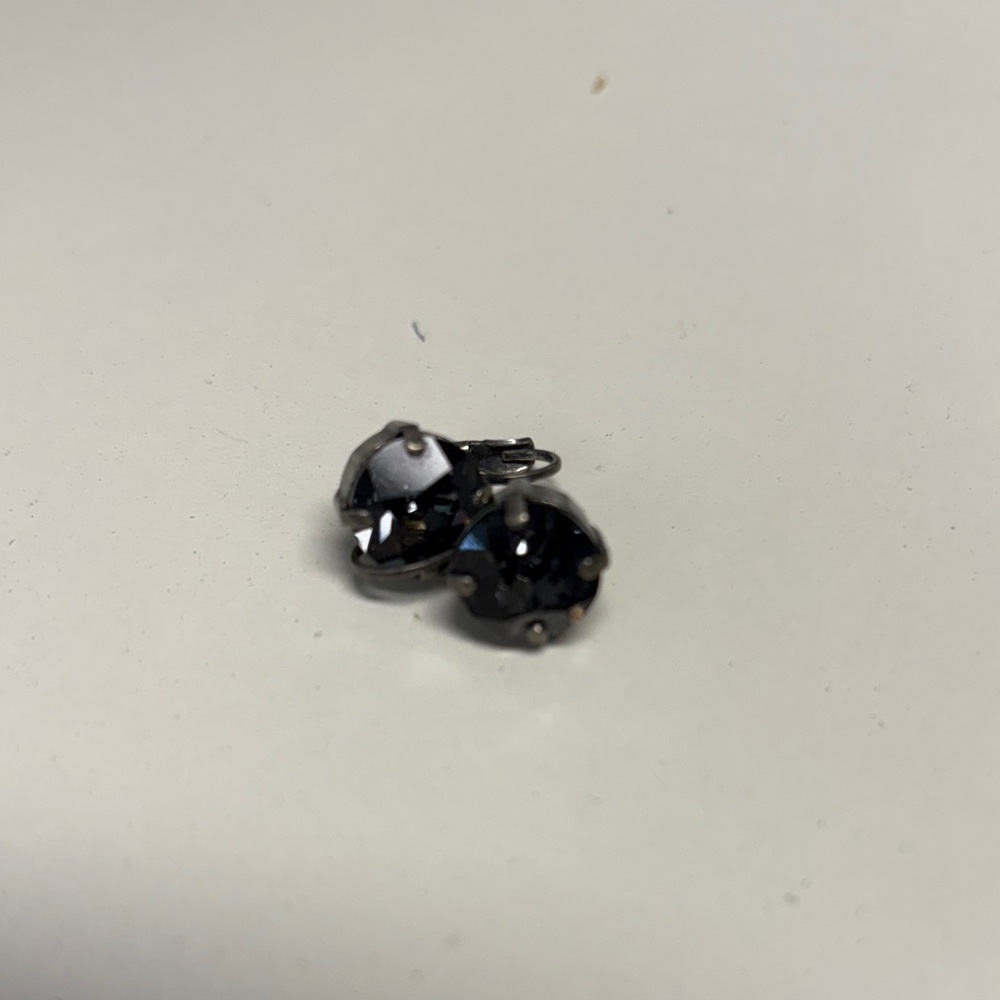 Sabika Chic Black Crystal Earrings